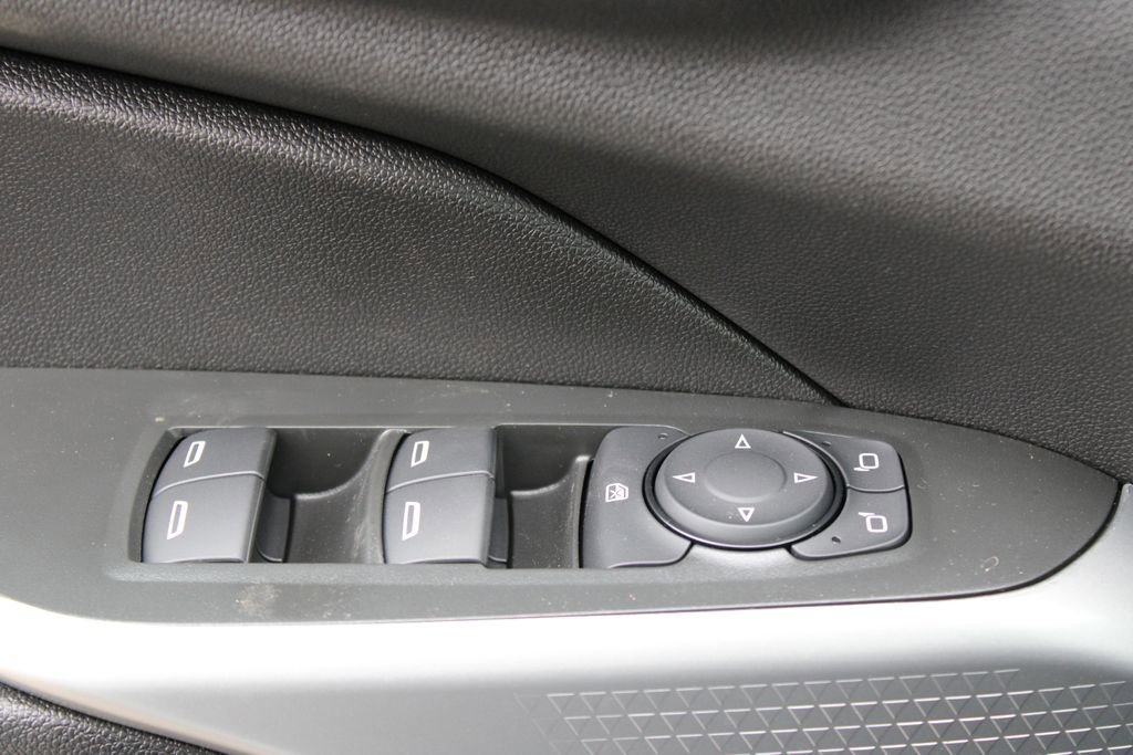 New 2026 Chevrolet Trax LS image 33