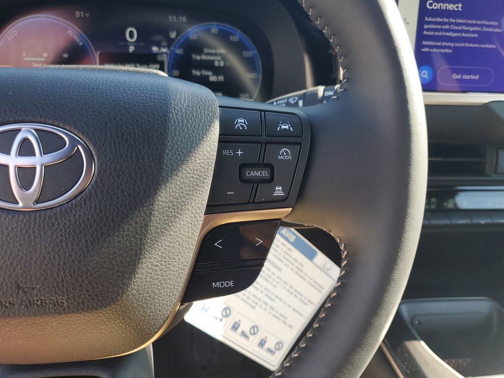 New 2025 Toyota Crown Signia image 24