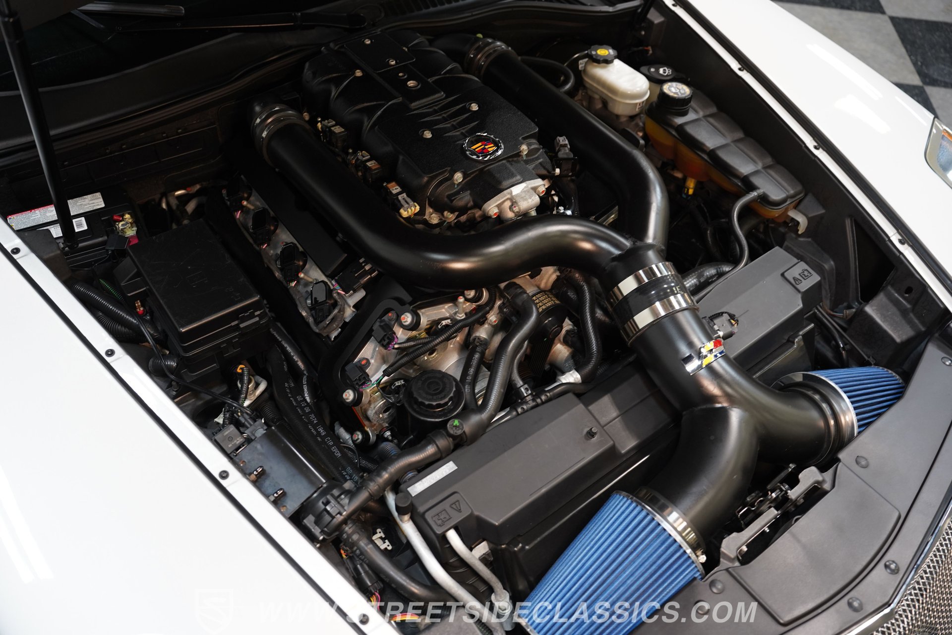 Used 2006 Cadillac XLR V image 34