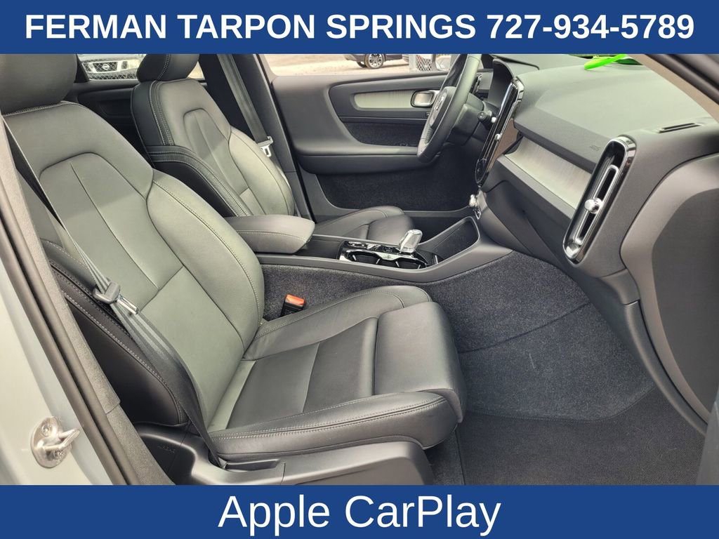 Certified 2024 Volvo XC40 B5 Plus image 21