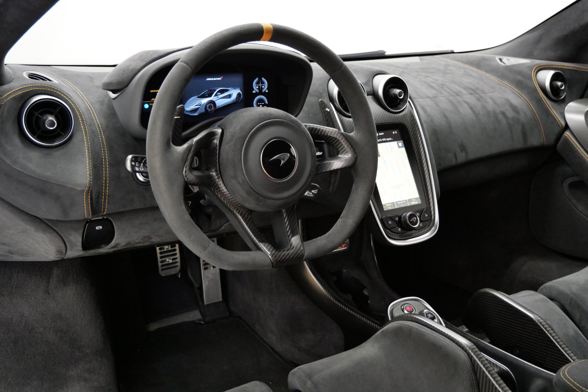 Used 2019 McLaren 600LT RWD image 12