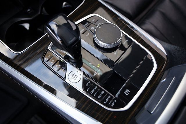 Used 2020 BMW X5 sDrive40i w/ Premium Package image 24