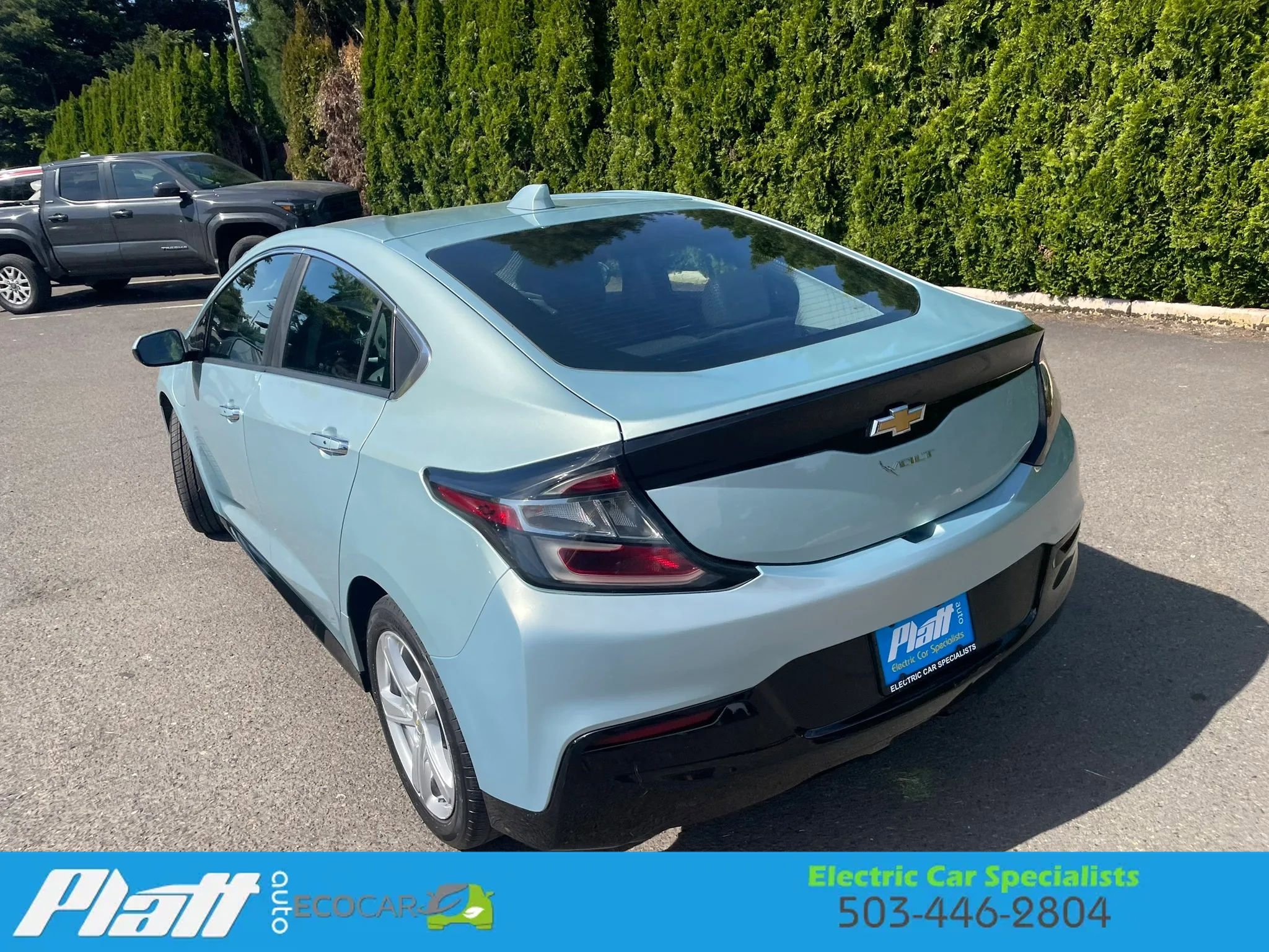 Used 2018 Chevrolet Volt LT w/ Comfort Package FWD image 8