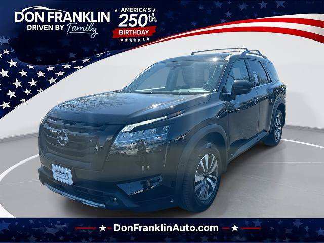 Certified 2023 Nissan Pathfinder SL w/ Lighting Package (N92)
