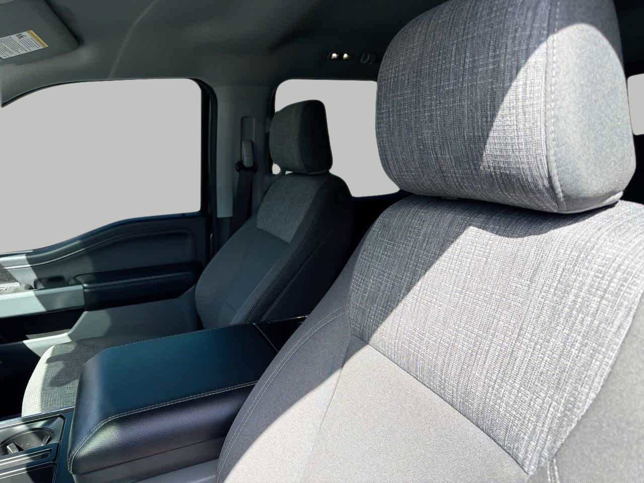 Used 2022 Ford F150 XLT w/ Equipment Group 302A High image 18