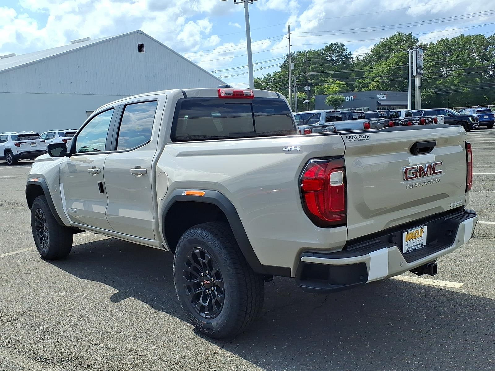 New 2026 GMC Canyon Elevation AWD/4WD image 4