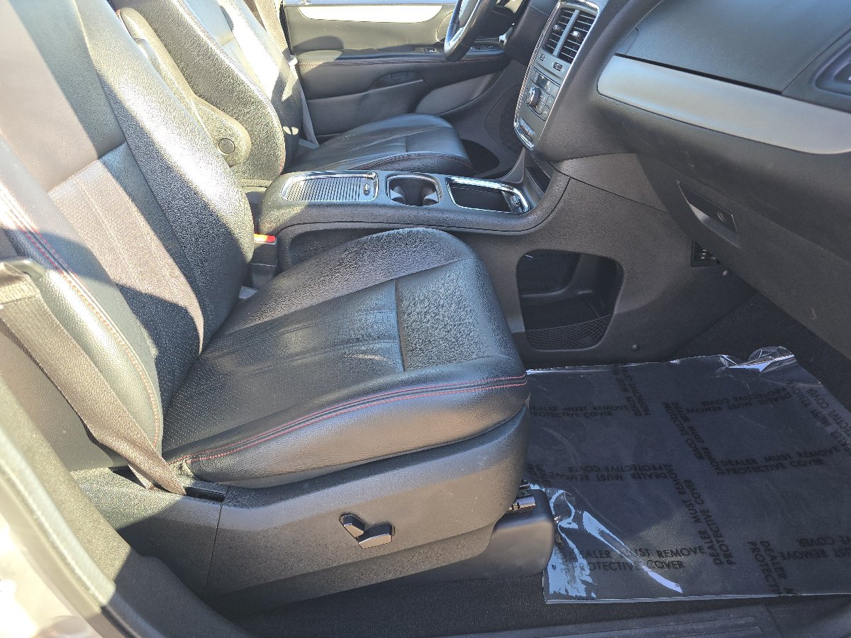 Used 2018 Dodge Grand Caravan GT FWD image 22