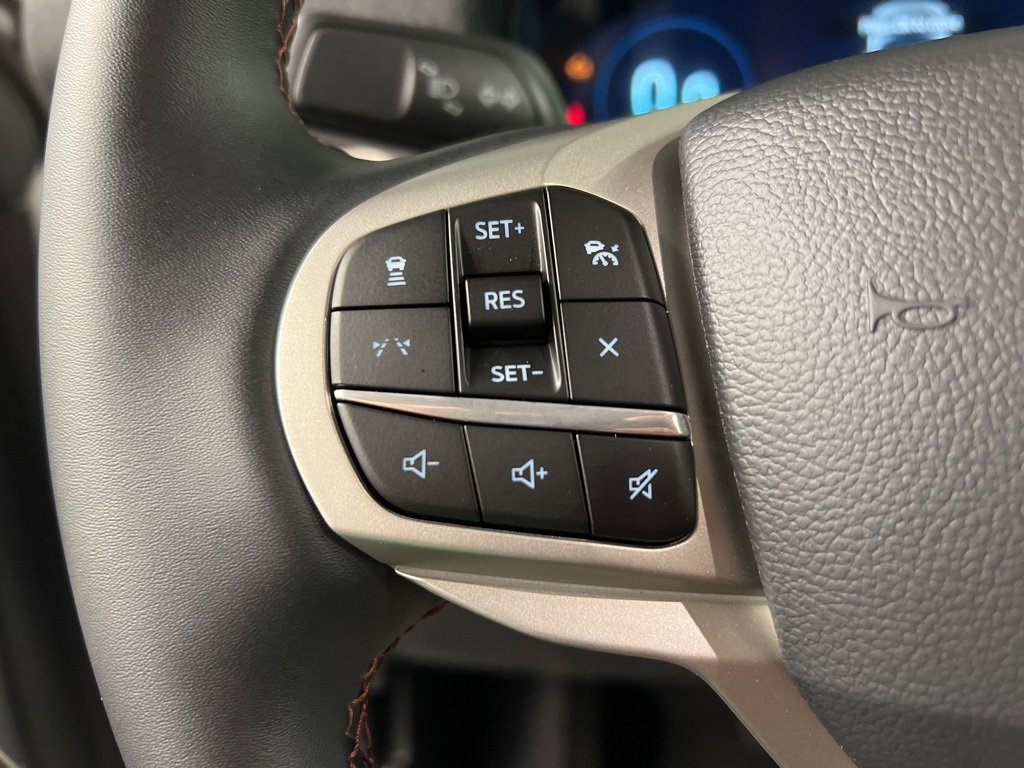 New 2026 Ford Explorer Active image 17