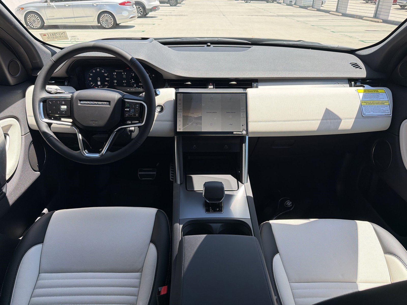 New 2026 Land Rover Discovery Sport Landmark AWD/4WD image 16