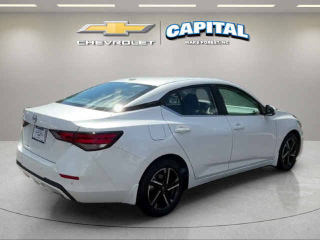 Used 2025 Nissan Sentra SV w/ All-Weather Package FWD image 6