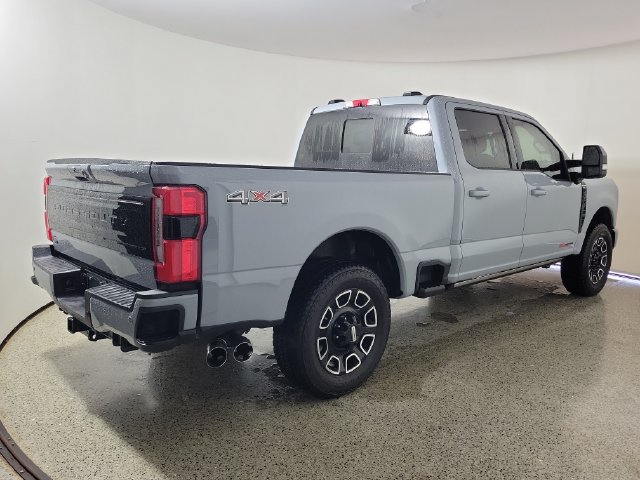 Used 2026 Ford F350 Platinum AWD/4WD image 5