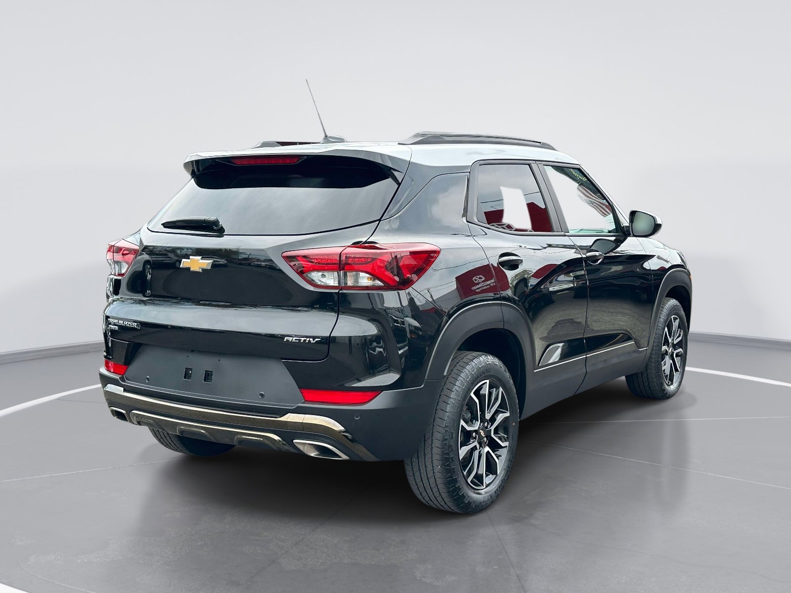 Used 2023 Chevrolet TrailBlazer ACTIV w/ Convenience Package AWD/4WD image 5