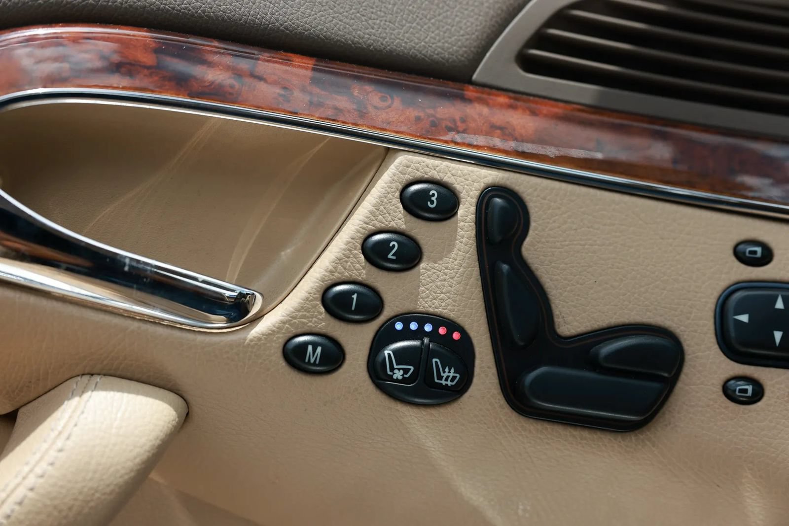 Used 2003 Mercedes-Benz S 500 image 43