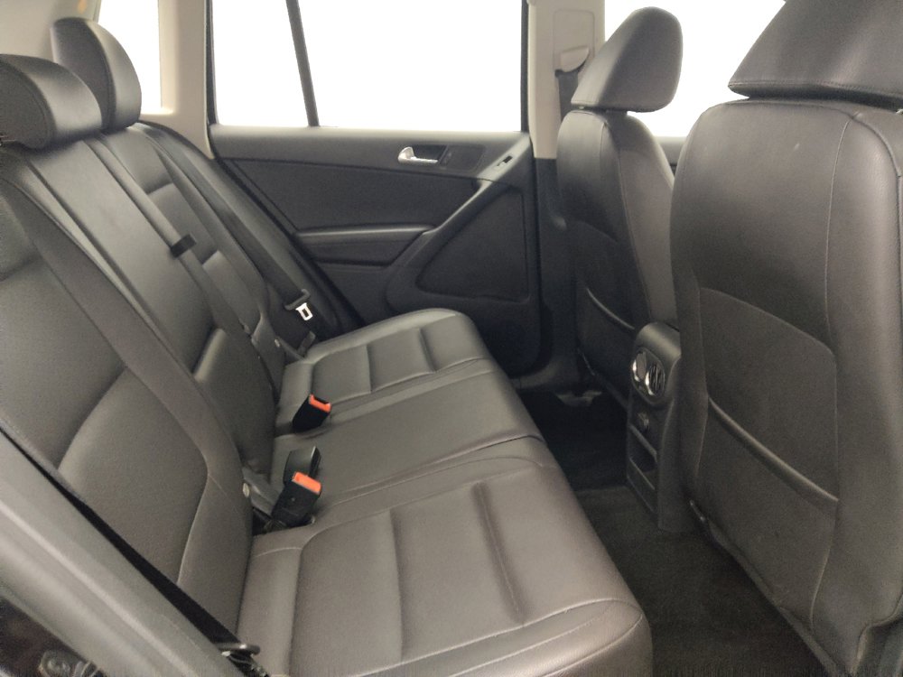 Used 2017 Volkswagen Tiguan S AWD/4WD image 19