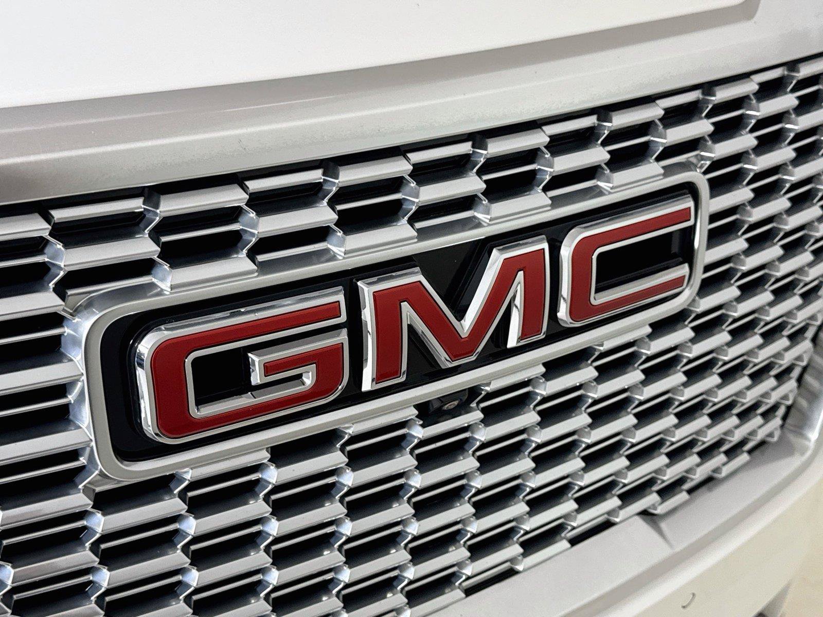 Used 2022 GMC Yukon Denali AWD/4WD image 28