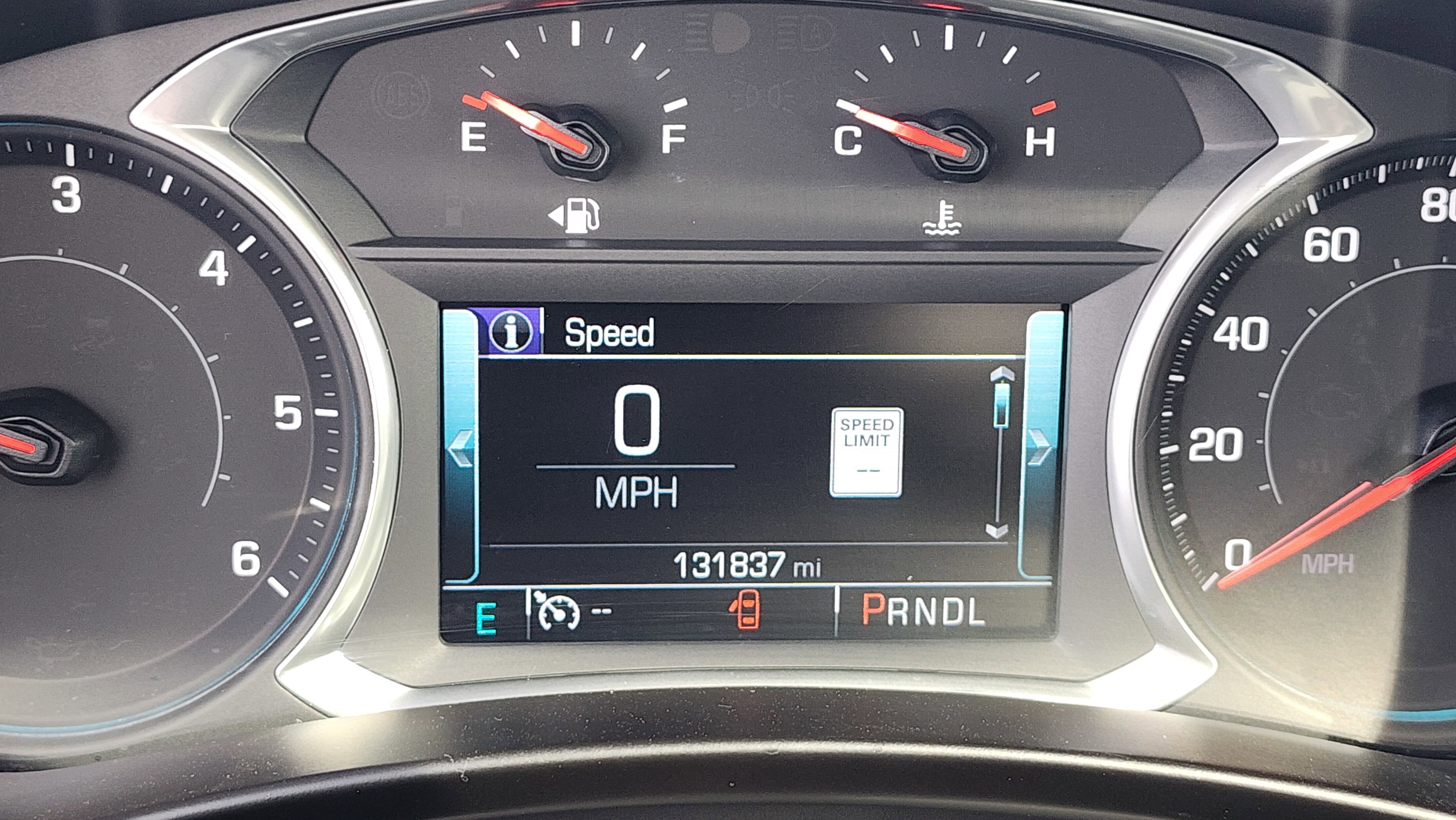 Used 2018 Chevrolet Equinox Premier FWD image 14