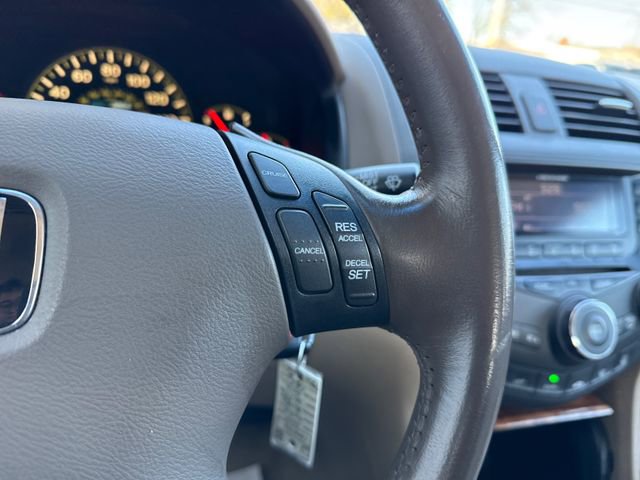 Used 2005 Honda Accord Hybrid Sedan image 29