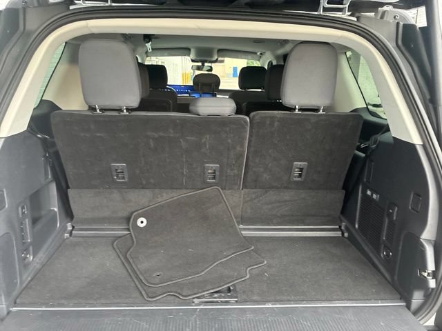 Used 2025 Ford Expedition Active RWD image 58