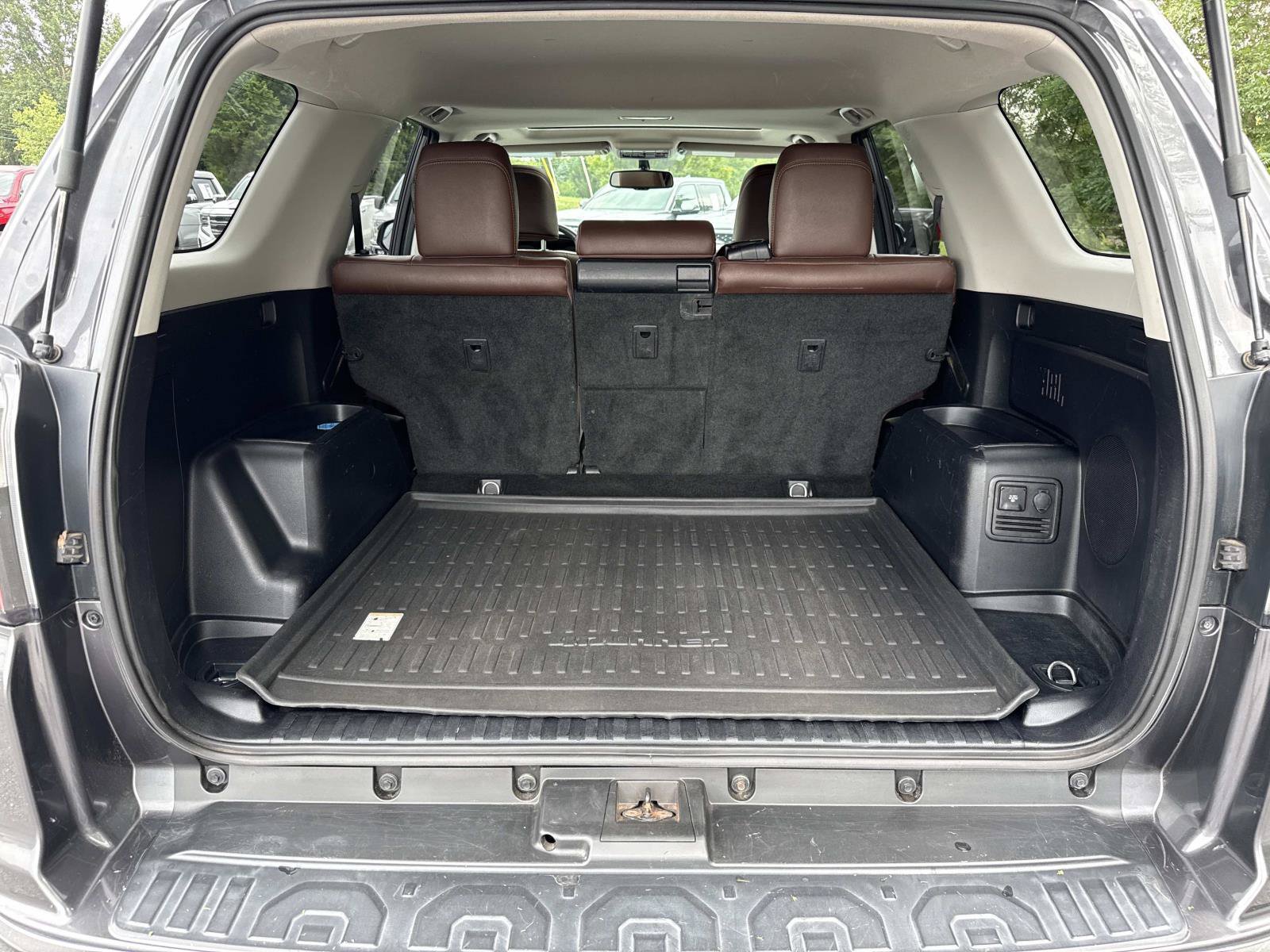 Used 2019 Toyota 4Runner Limited AWD/4WD image 27