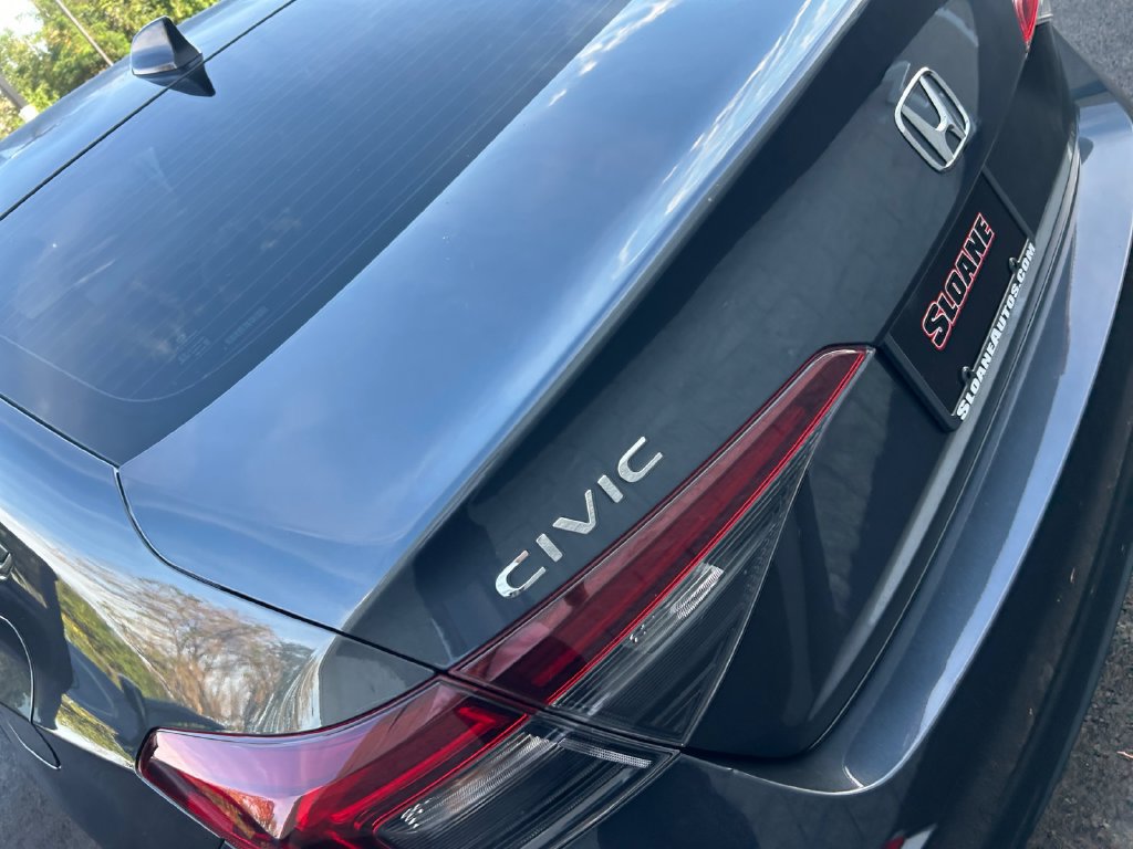 Certified 2025 Honda Civic Sport image 17
