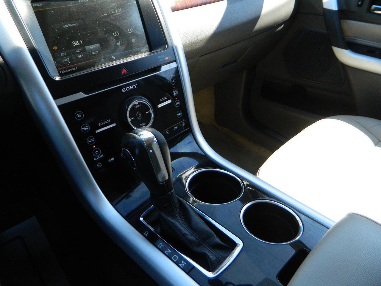 Used 2011 Ford Edge Limited AWD/4WD image 20
