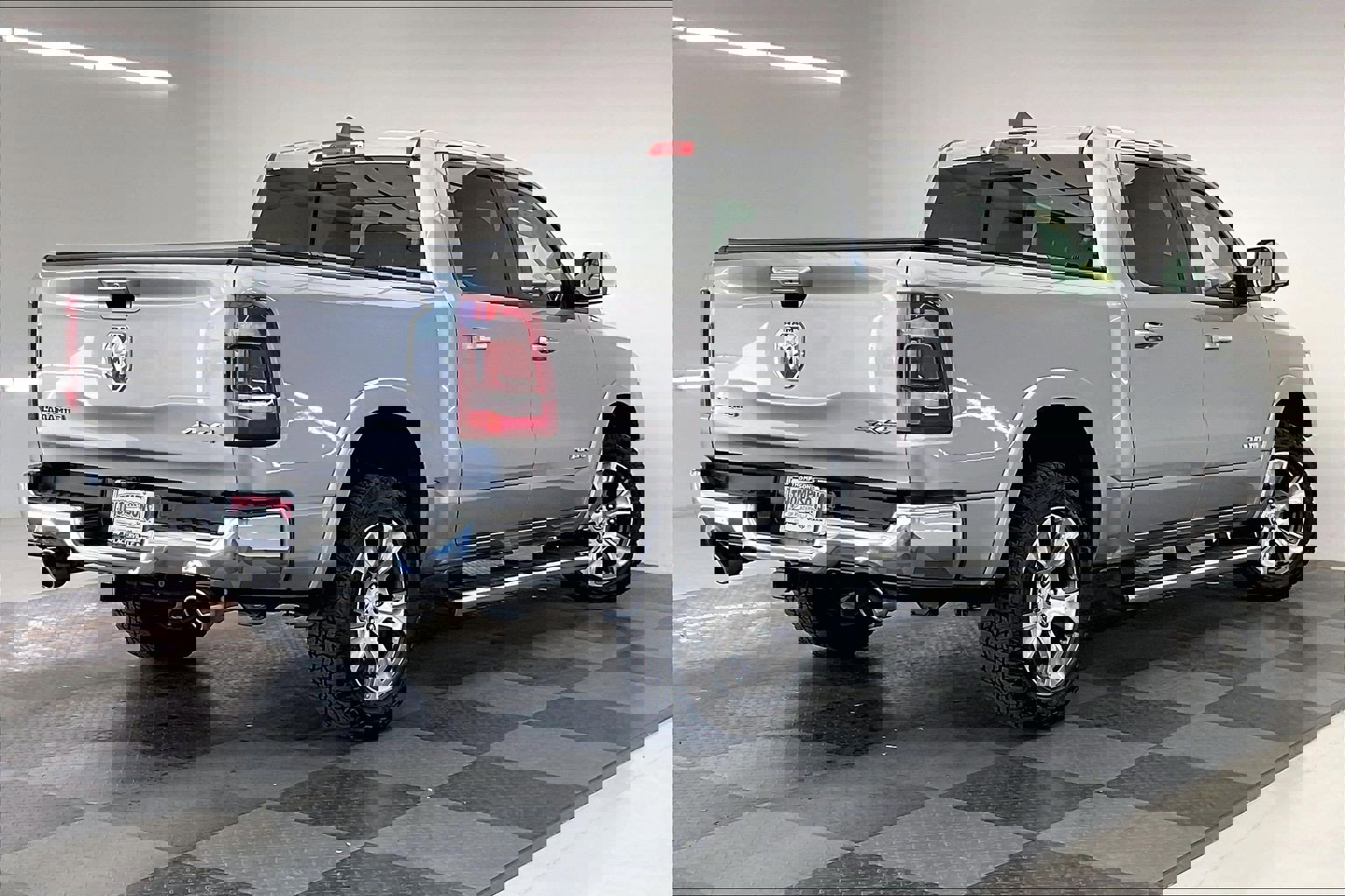 Used 2020 RAM 1500 Laramie image 13