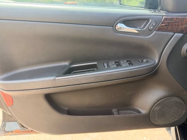 Used 2012 Chevrolet Impala LT w/ LT Sunroof Package FWD image 15