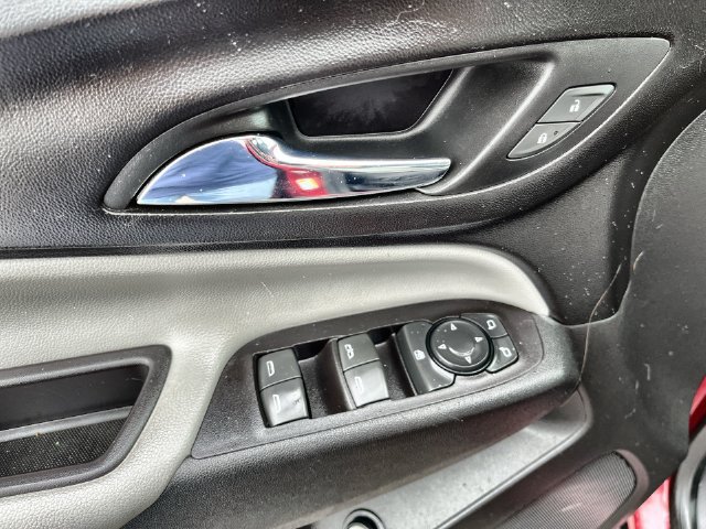 Used 2018 Chevrolet Equinox LT FWD image 24