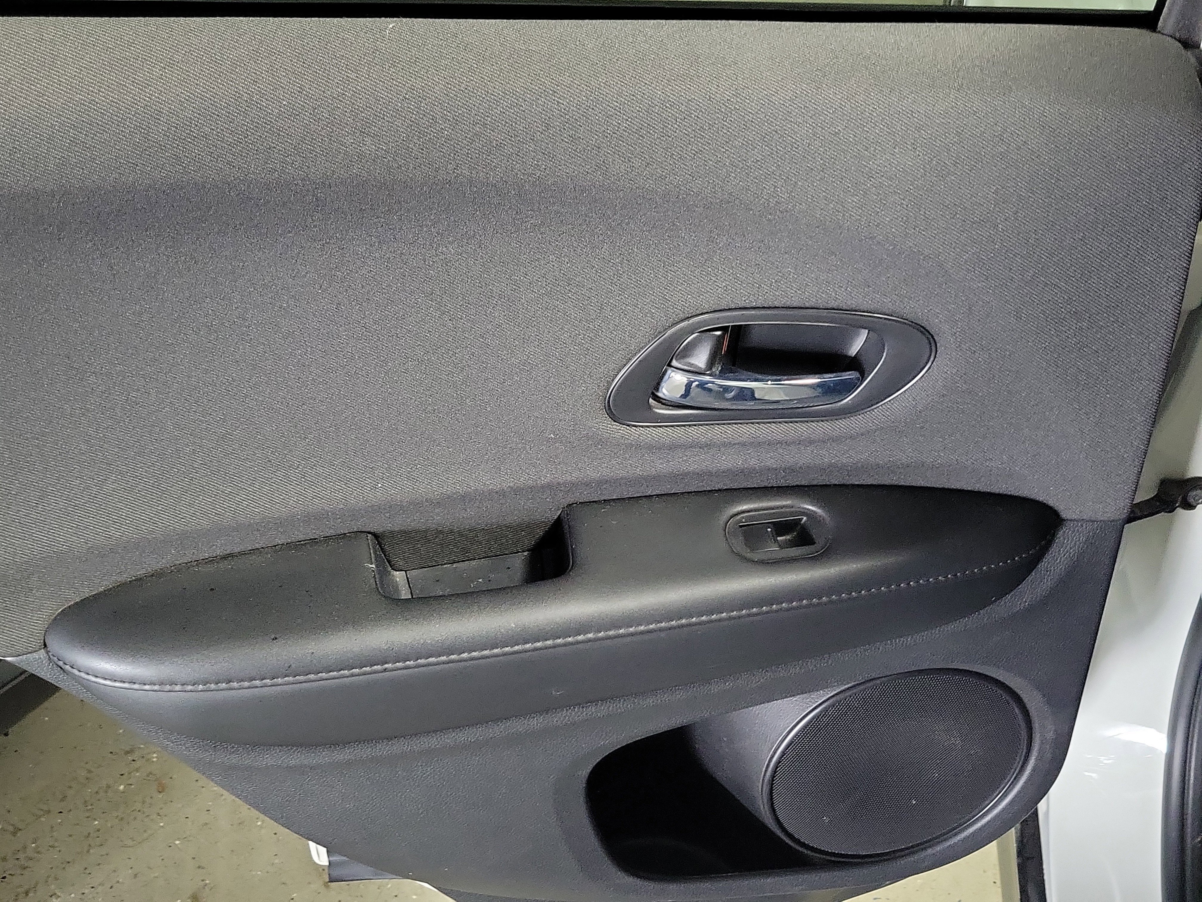 Used 2021 Honda HR-V Sport image 13