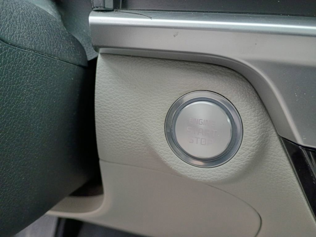 Used 2024 Kia Telluride S w/ S Sunroof Package image 32