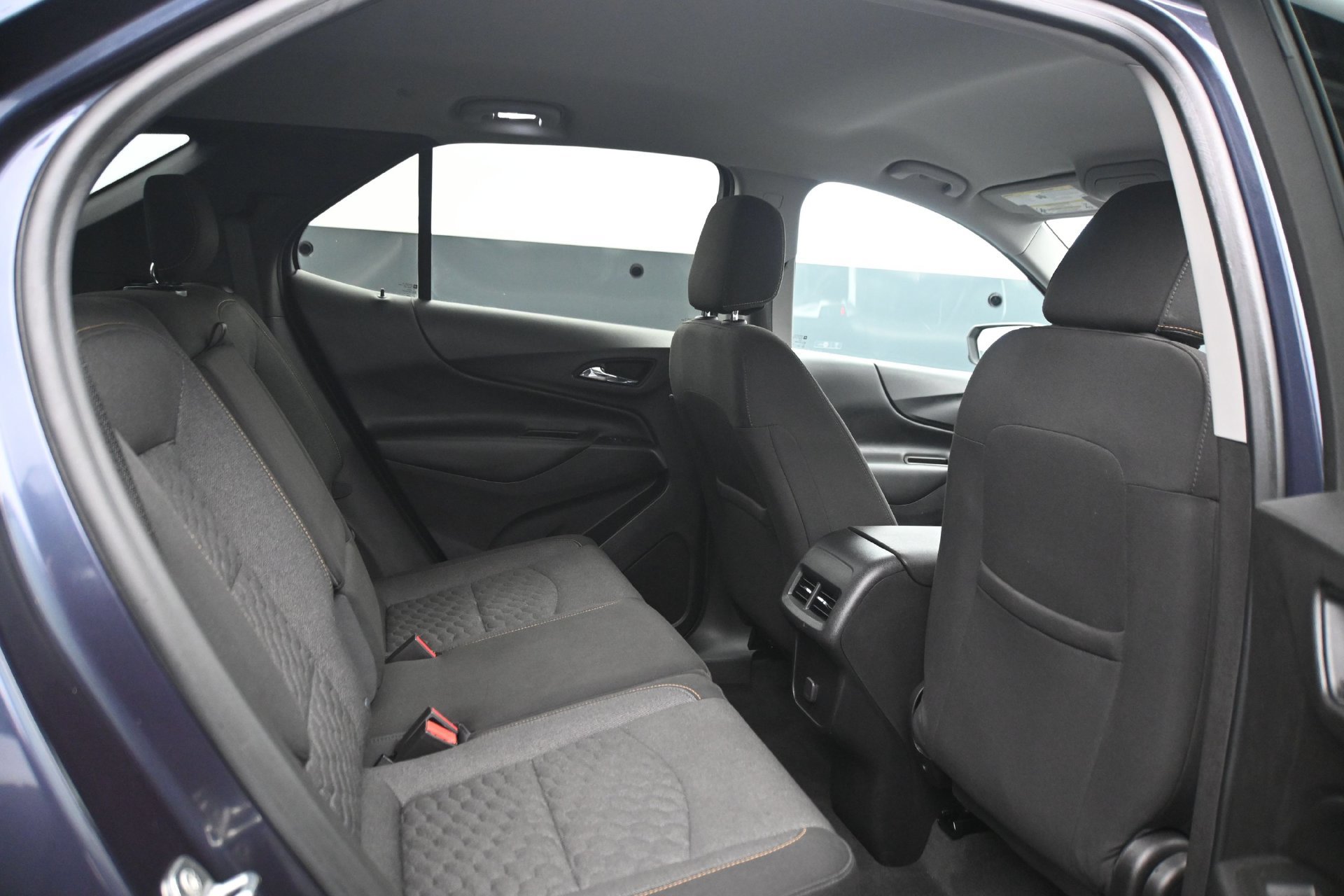Used 2018 Chevrolet Equinox LT FWD image 14