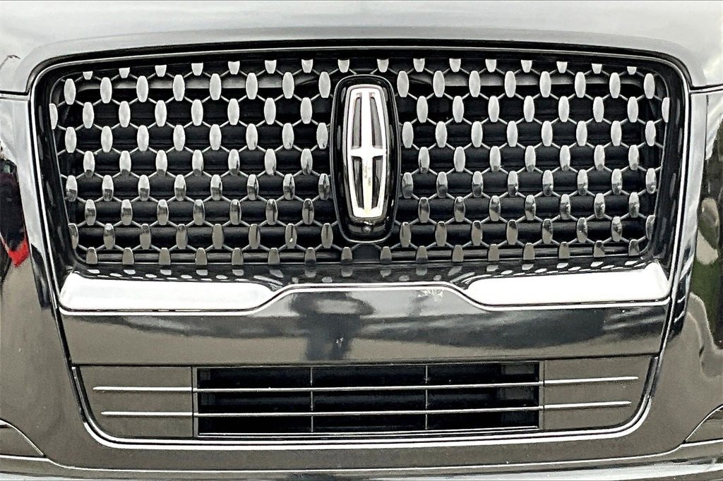 Used 2023 Lincoln Navigator Black Label image 12