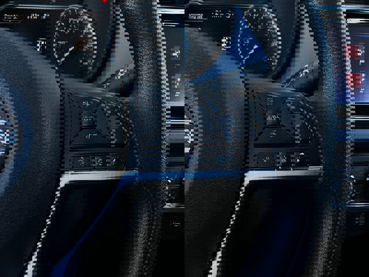 Used 2025 Nissan Versa SV image 29