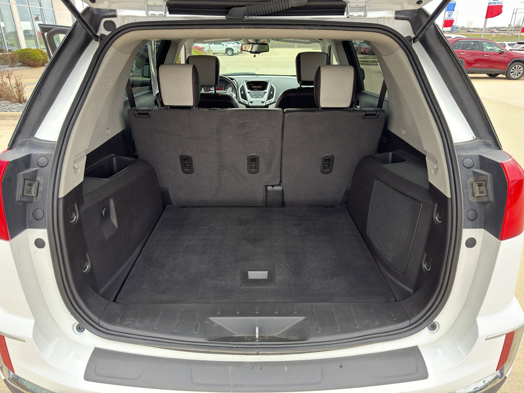 Used 2017 GMC Terrain SLT image 15