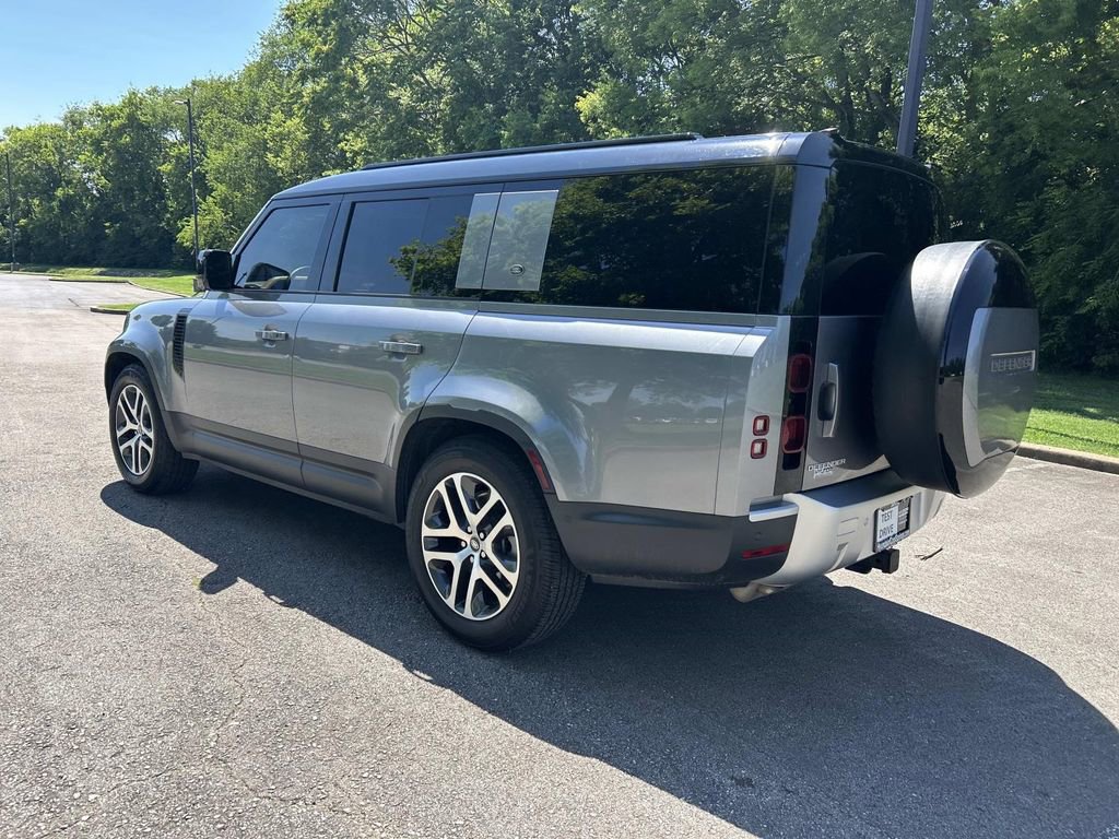 Used 2024 Land Rover Defender 130 S AWD/4WD image 5