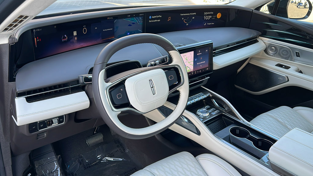 Certified 2026 Lincoln Nautilus Black Label w/ Jet Appearance Package AWD/4WD image 13