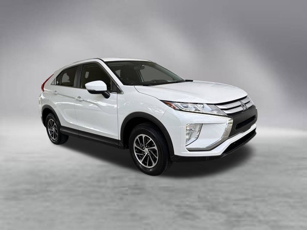 Used 2020 Mitsubishi Eclipse Cross ES AWD/4WD image 2