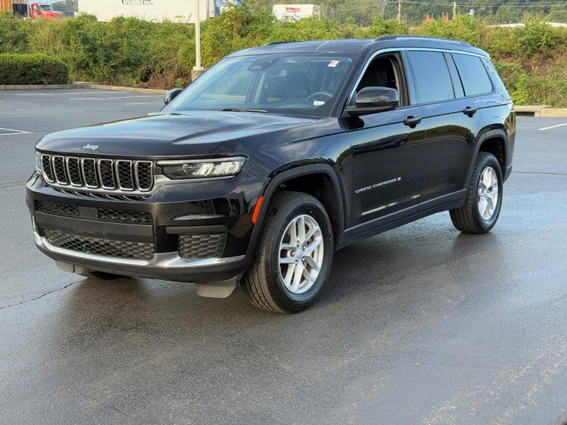 Used 2023 Jeep Grand Cherokee L Laredo image 8
