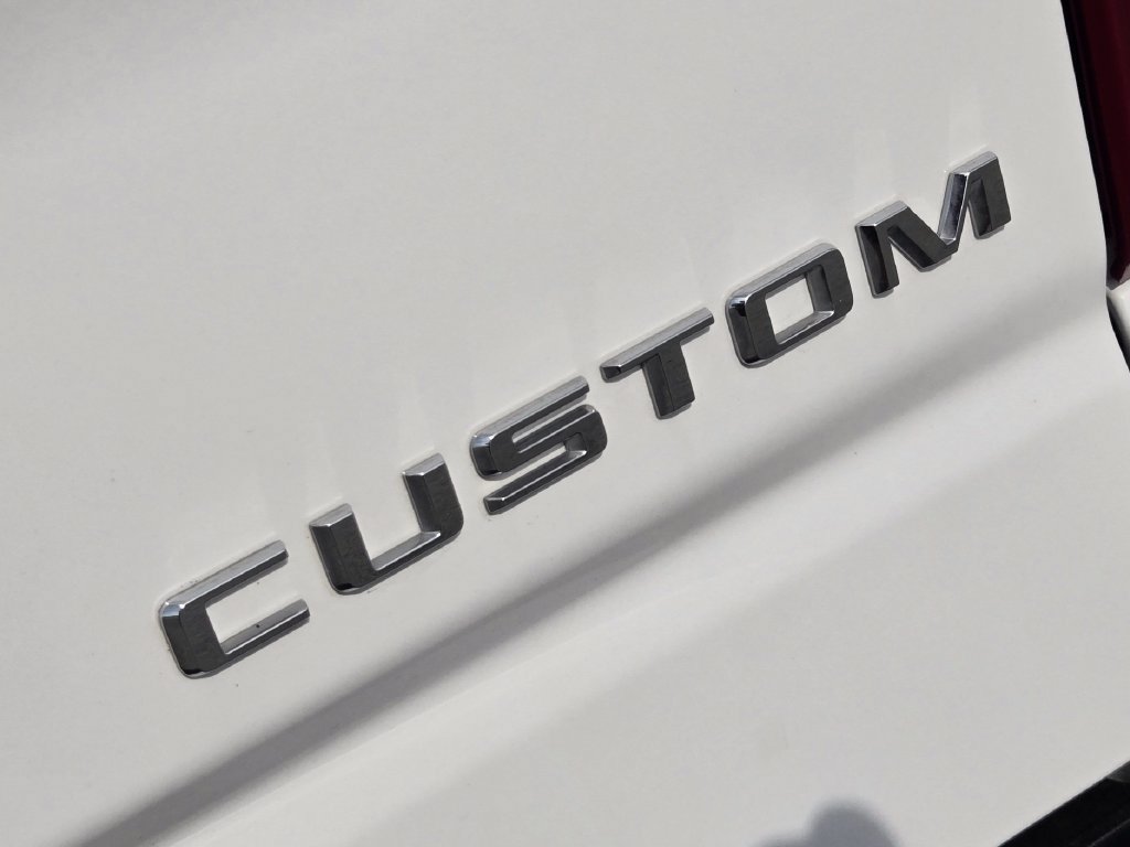 Used 2024 Chevrolet Silverado 1500 Custom Trail Boss AWD/4WD image 10