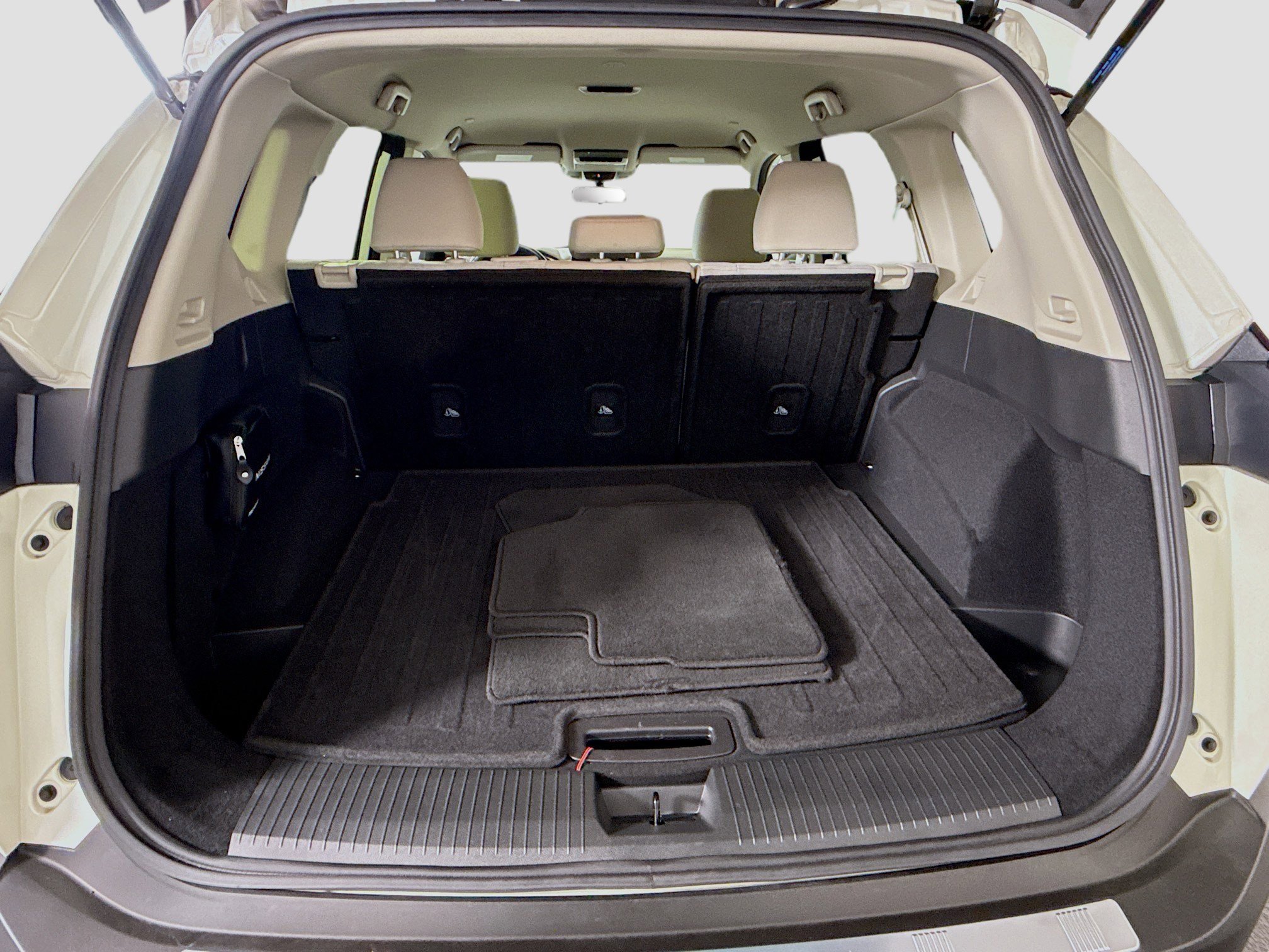 Used 2023 Nissan Rogue SV FWD image 35