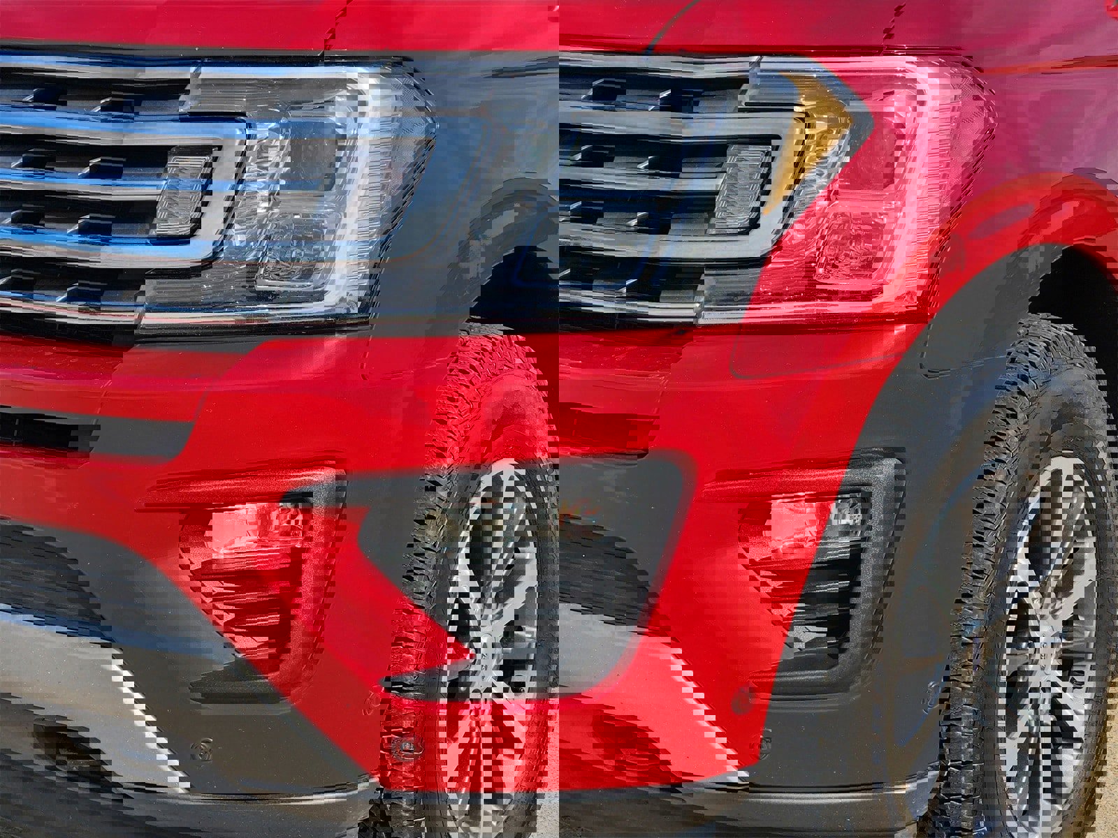 Used 2020 Ford Expedition XLT w/ Equipment Group 202A image 8