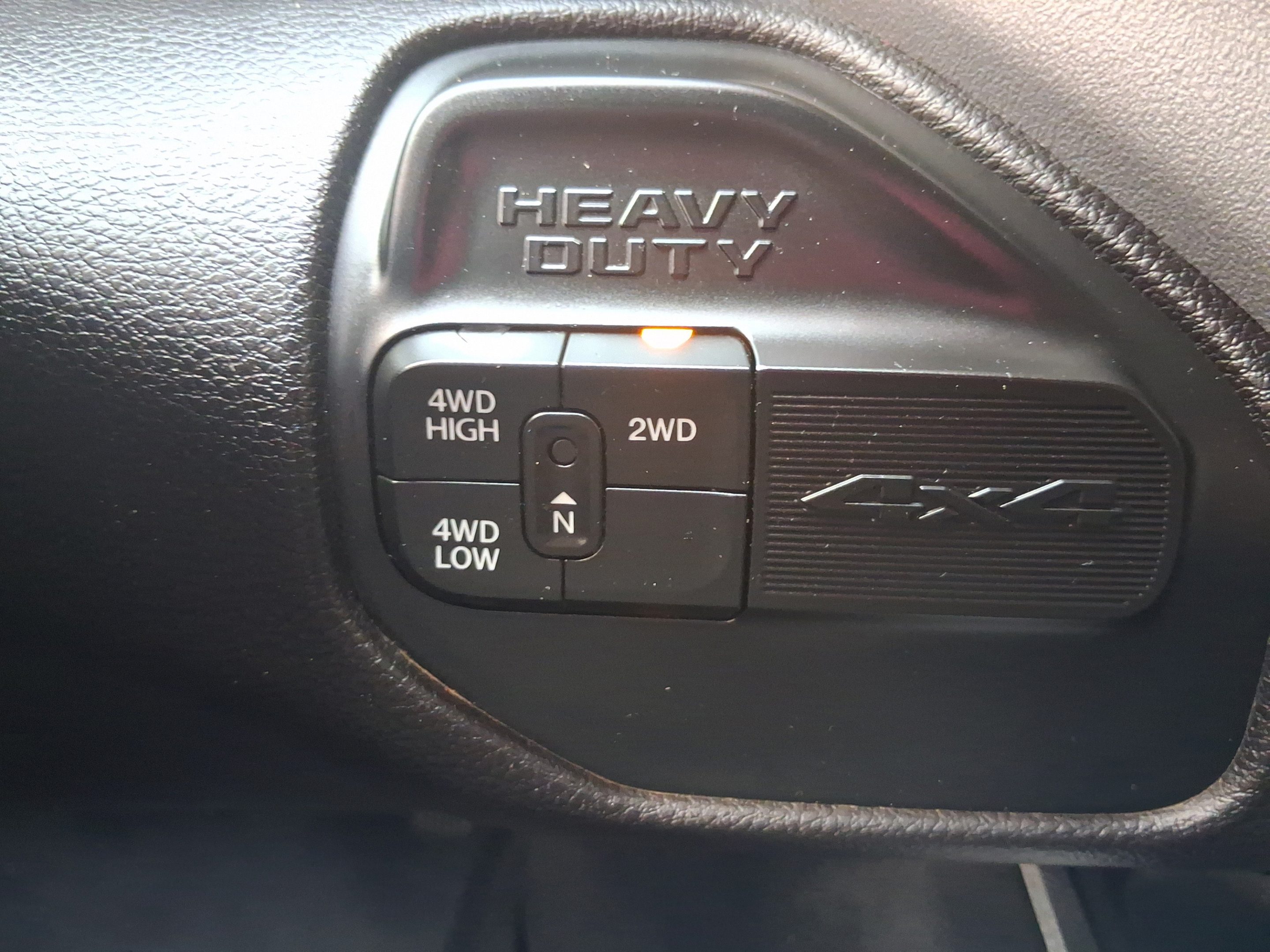 Used 2022 RAM 3500 Big Horn w/ Night Edition AWD/4WD image 18