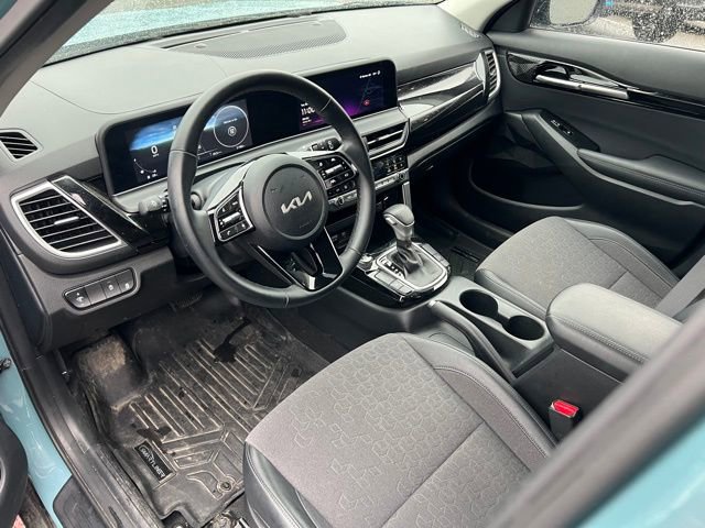 Certified 2024 Kia Seltos S image 15