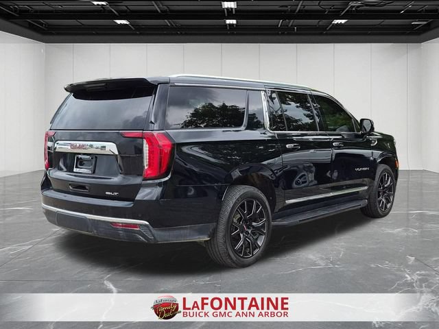 Certified 2021 GMC Yukon XL SLT w/ SLT Premium Package AWD/4WD image 5