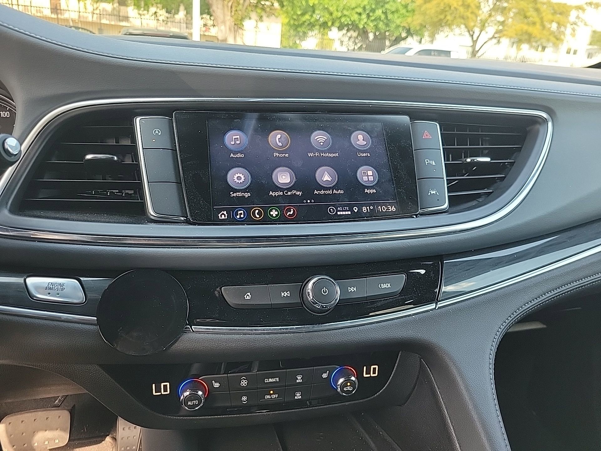 Used 2023 Buick Enclave Essence image 34