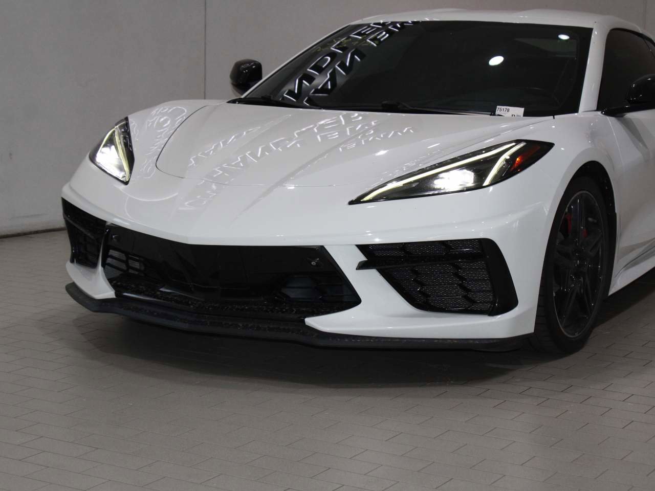 Used 2020 Chevrolet Corvette Stingray Preferred Cpe w/ 2LT Preferred Equipment Group image 2