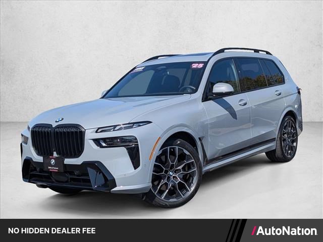 Used 2025 BMW X7 xDrive40i w/ M Sport Package AWD/4WD image 1