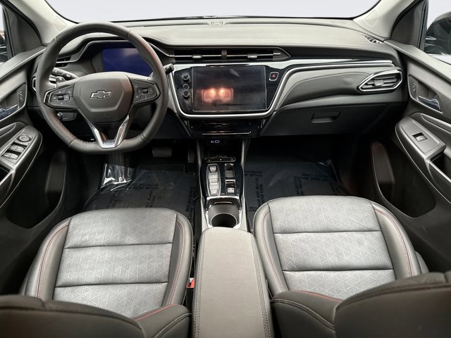 Used 2023 Chevrolet Bolt EUV LT w/ Convenience Package image 14