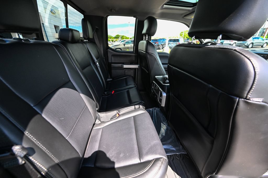 Used 2017 Ford F150 Lariat w/ Equipment Group 502A Luxury AWD/4WD image 29