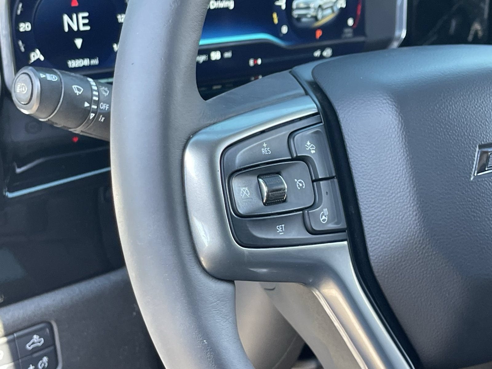 Certified 2023 Chevrolet Silverado 1500 RST AWD/4WD image 25